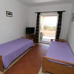 招待所 Karas On The Island Of Pag 3*