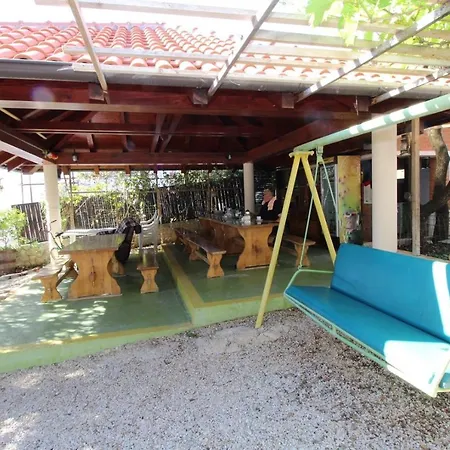 Karas On The Island Of Pag Affittacamere 3*