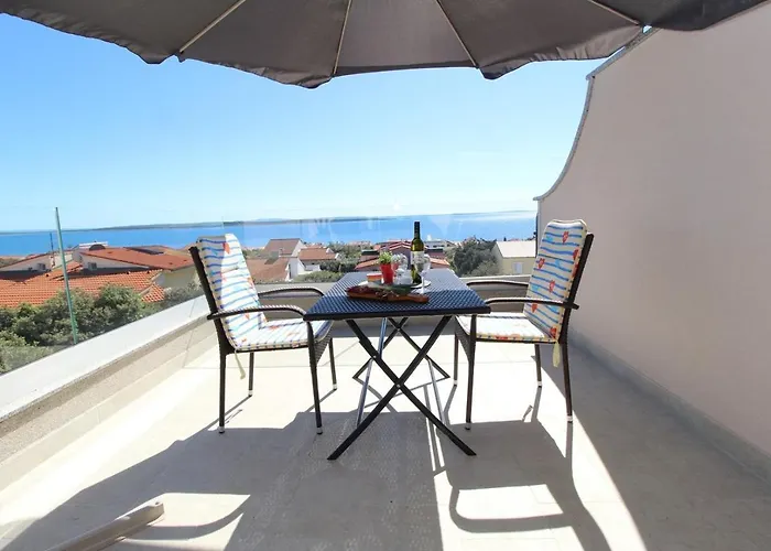 Affittacamere Karas On The Island Of Pag