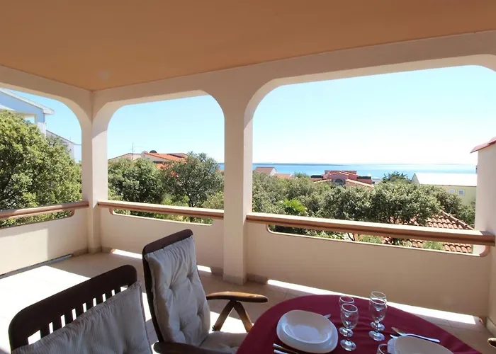 Karas On The Island Of Pag Mandre